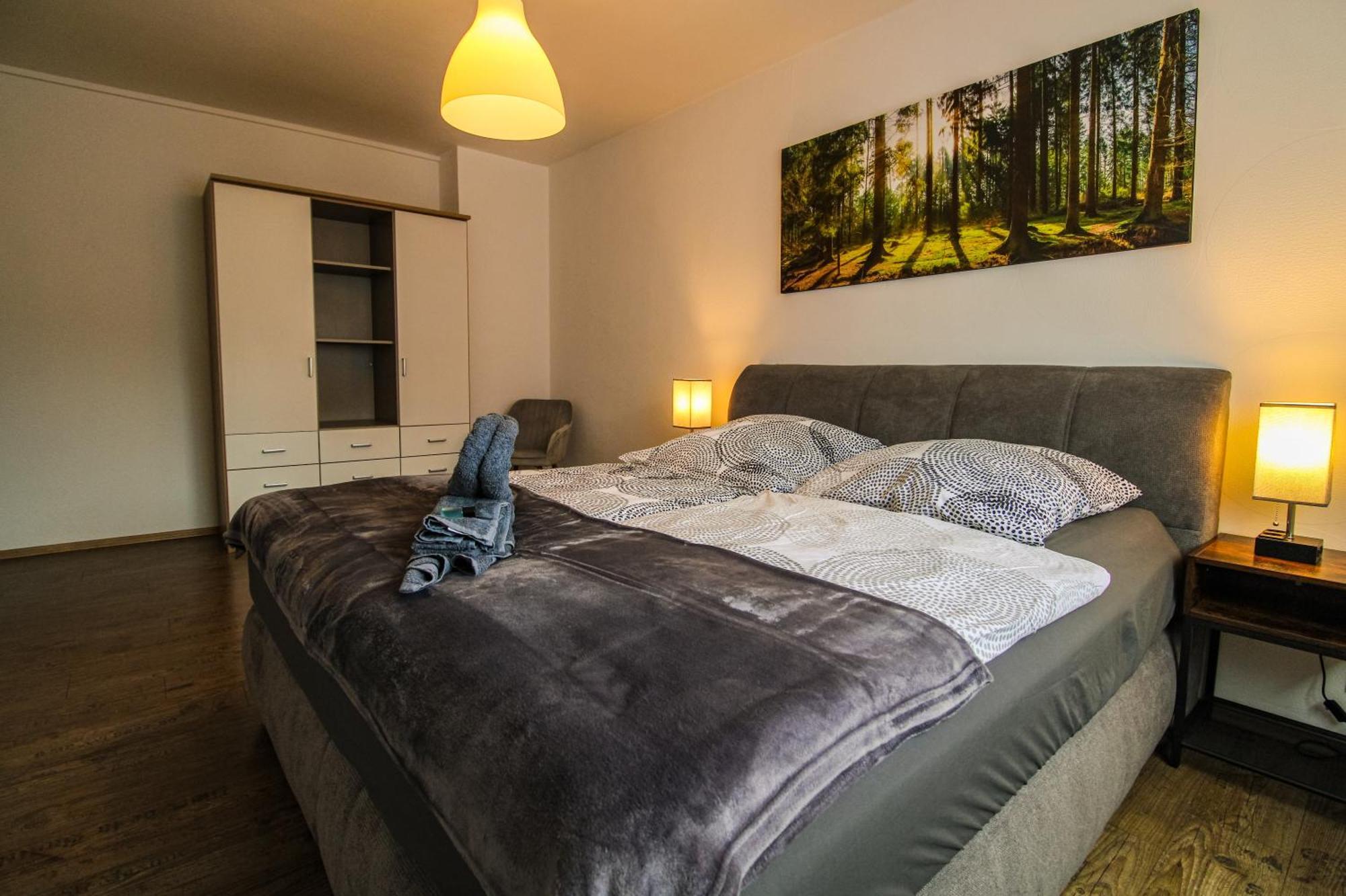 Moderne Fewo Sky Netflix Terrasse Burgblick Boxspringbett Waschtrockner Bullay Dış mekan fotoğraf