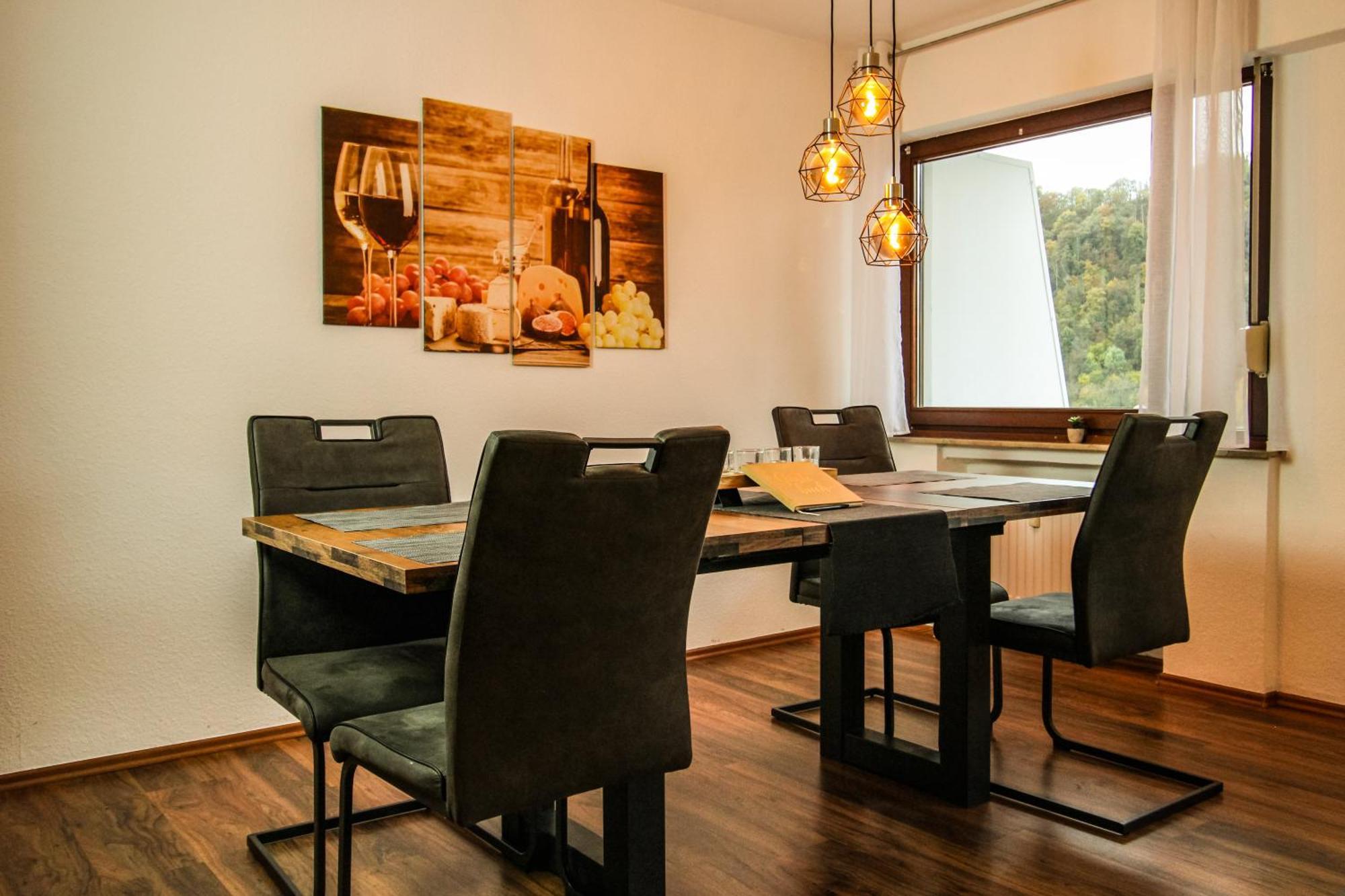 Moderne Fewo Sky Netflix Terrasse Burgblick Boxspringbett Waschtrockner Bullay Dış mekan fotoğraf
